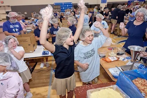 2025_Shelton_MealPacking_0136_NR_1.jpeg