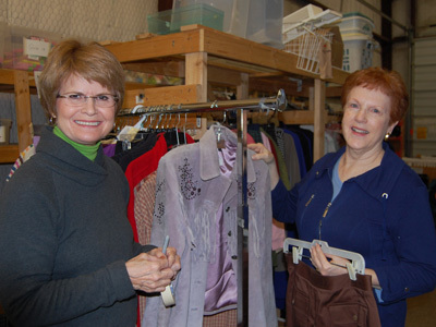 b Peg Dicken and Ann Pogson Hanging Clothes at NDS