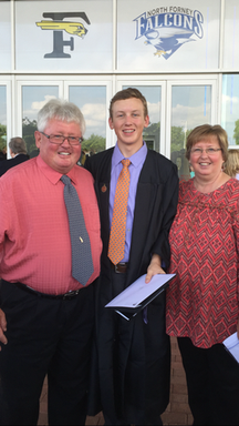 St e Sandy and family at graduation.png